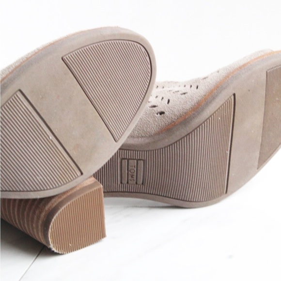 Toms Tan Suede Ankle Bootie Heels - Picture 8 of 9